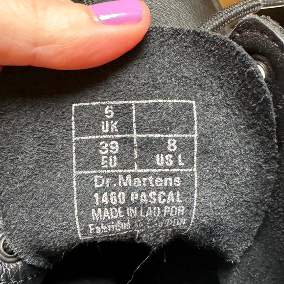 Soft Leather Dr Martens Boots - Picture 5 of 5